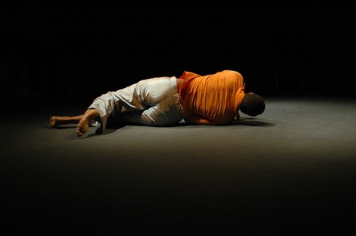 Performance-My-Possession-de-Mwangi-Hutter_Foto-de-Eduardo-Abad
