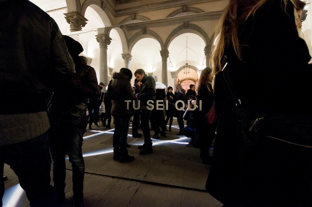 Bianco-Valente, Tu sei qui, Cortile di Palazzo Strozzi, 2014 foto Martino Margheri 04